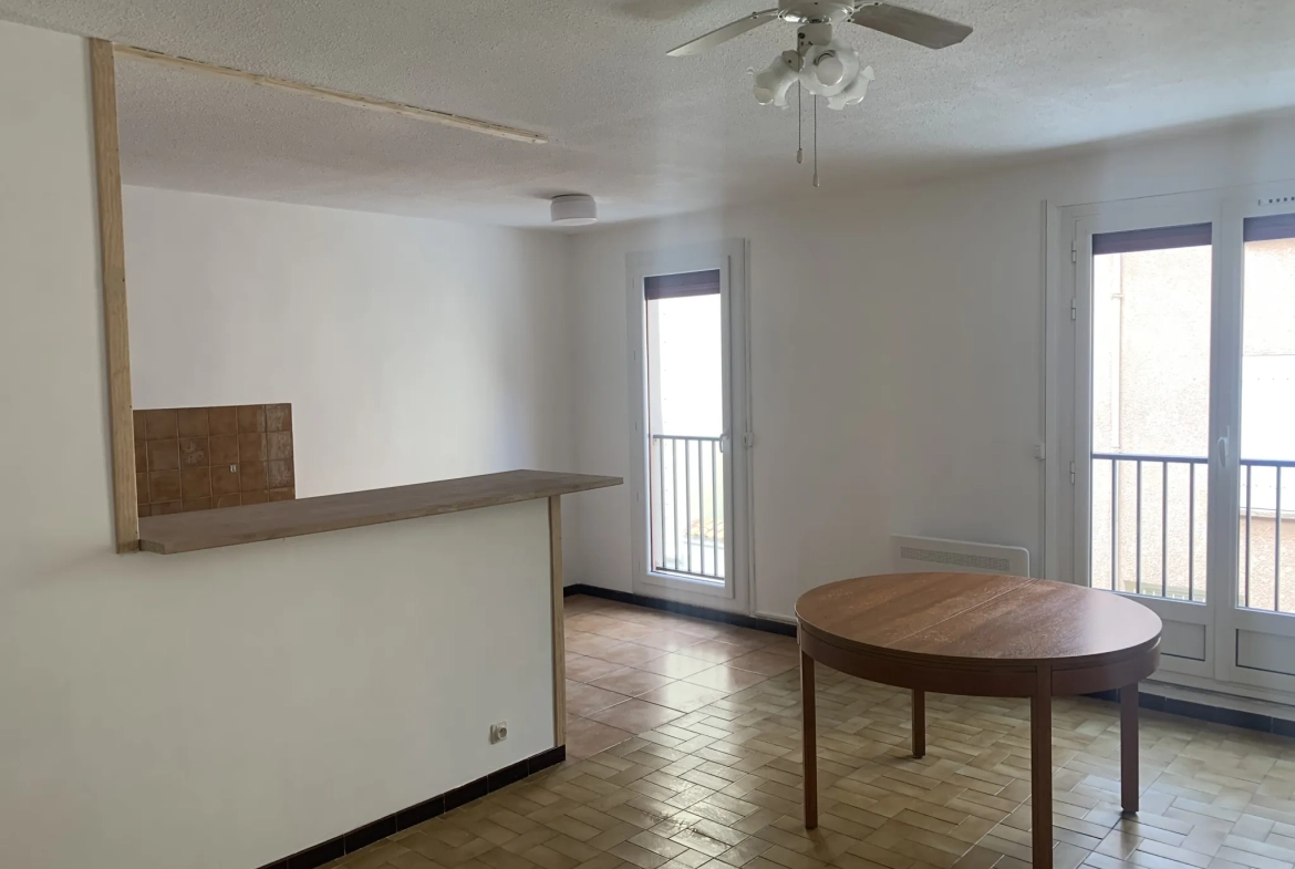 Charmant appartement T2 à Port-Vendres, proche port et commerces - Résidence sécurisée avec garage 