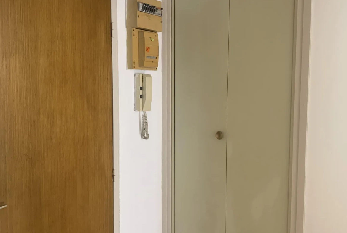 Charmant appartement T2 à Port-Vendres, proche port et commerces - Résidence sécurisée avec garage 