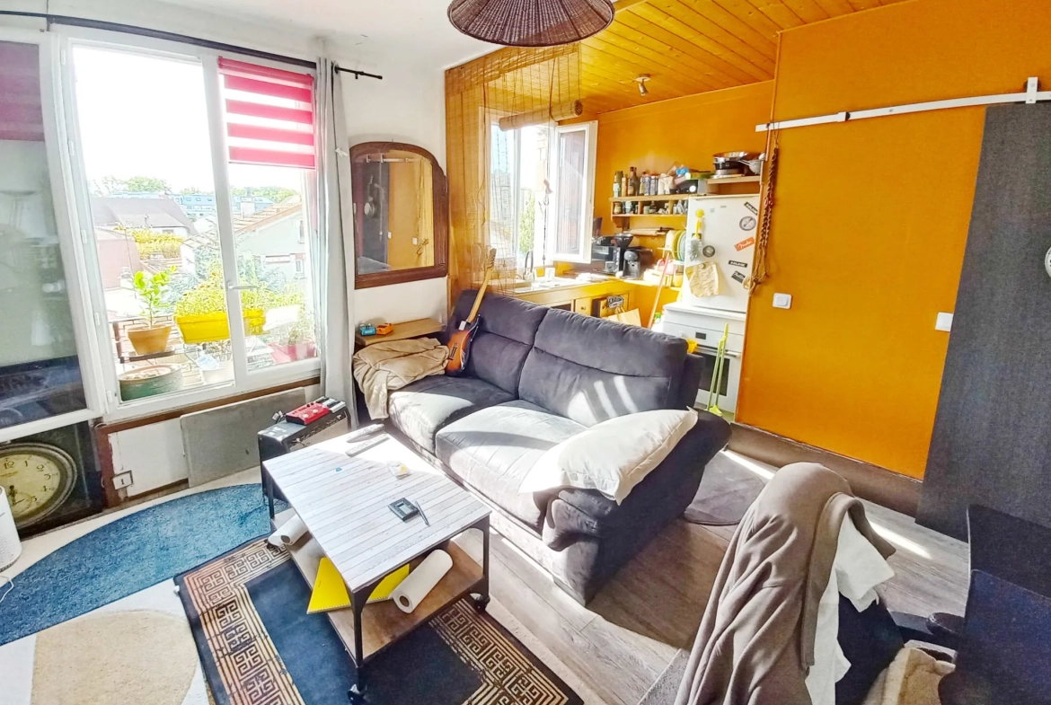 Appartement 2 pièces à Créteil Champeval, calme et lumineux avec cave 