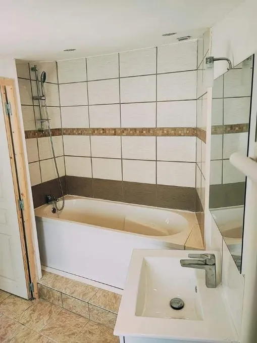 Maison rénovée avec potentiel locatif à Lillers - Investissement idéal 
