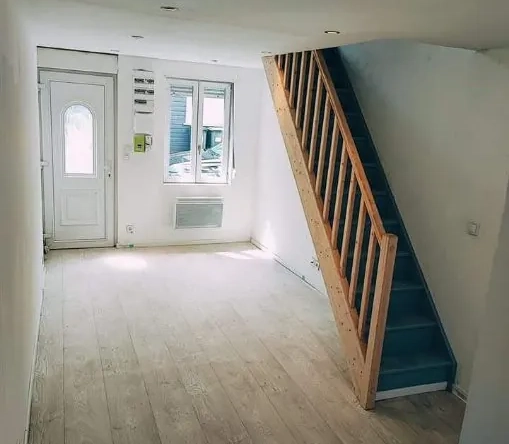 Maison rénovée avec potentiel locatif à Lillers - Investissement idéal