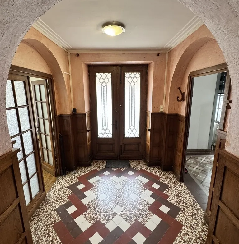 Charmant ensemble de deux maisons traditionnelles brionnases de 223 m² avec dépendances 