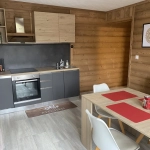 Appartement T3 rénové avec cave à Bolquère (66210) – Vue forêt