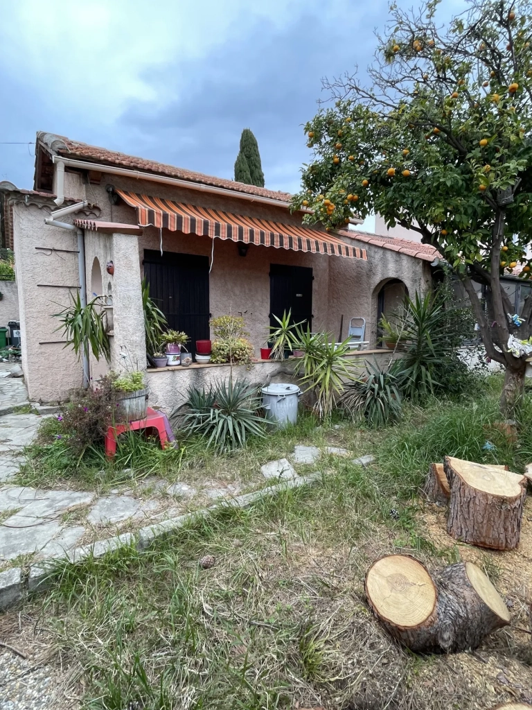 Maison de 71 m² à Toulon - Loubière, terrasse, 2 chambres, calme