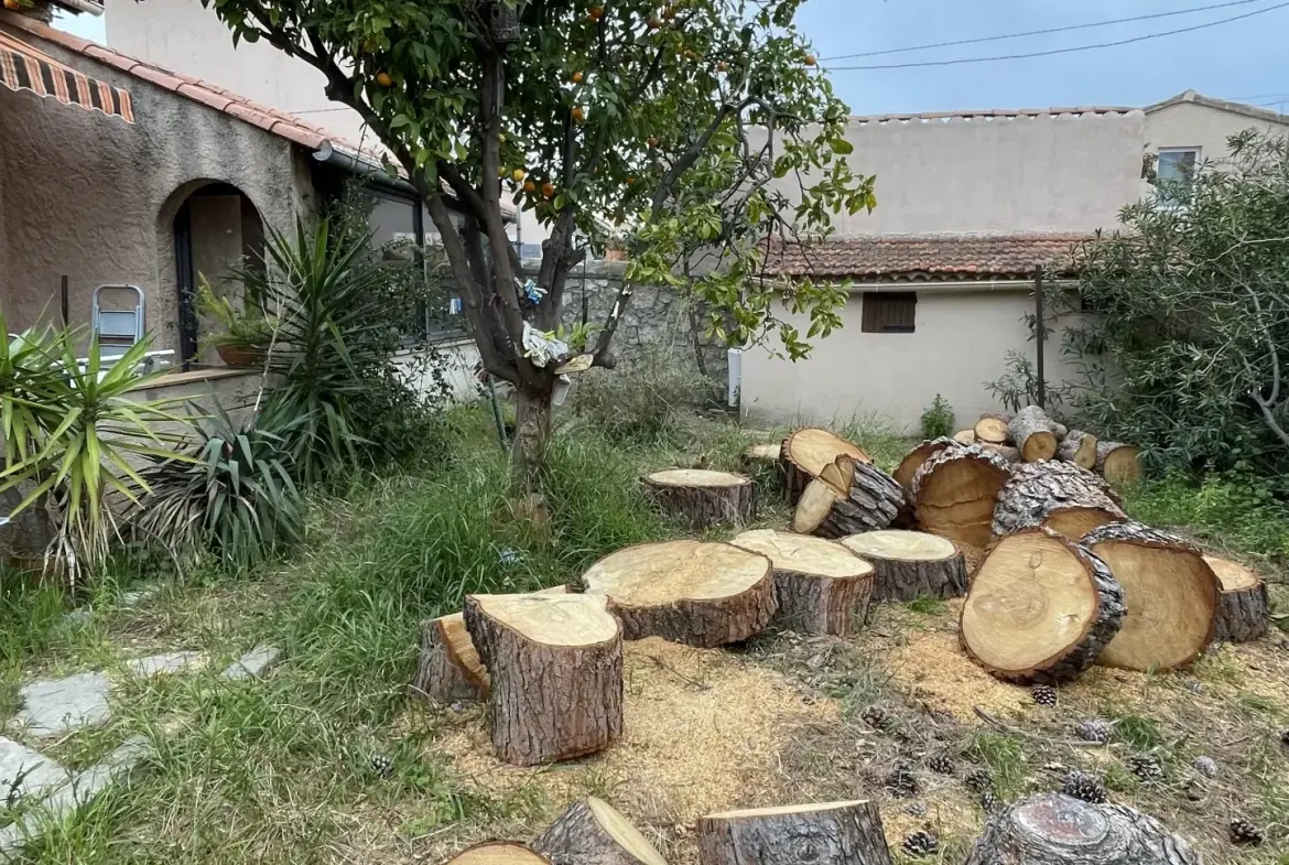 Maison de 71 m² à Toulon - Loubière, terrasse, 2 chambres, calme 