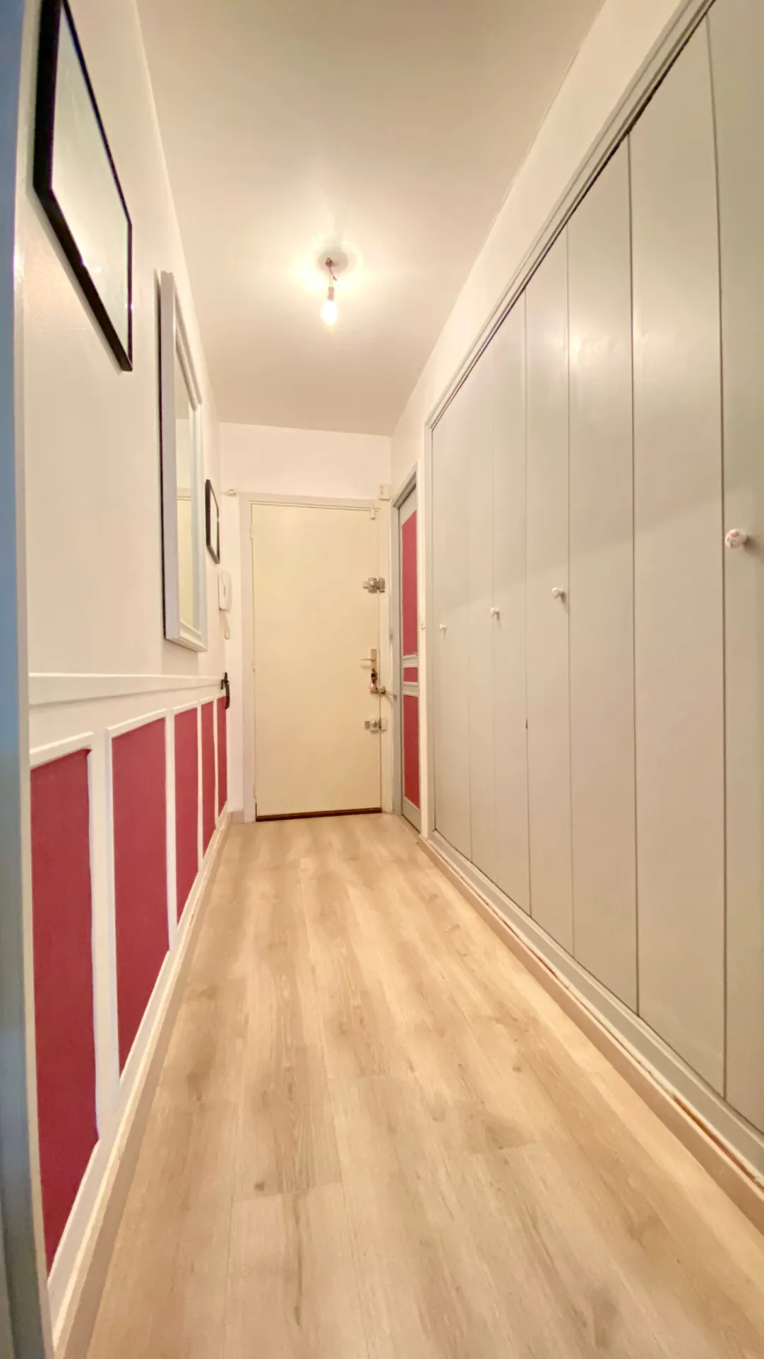 Studio rénové de 28 m² avec loggia à Bandol, résidence sécurisée 