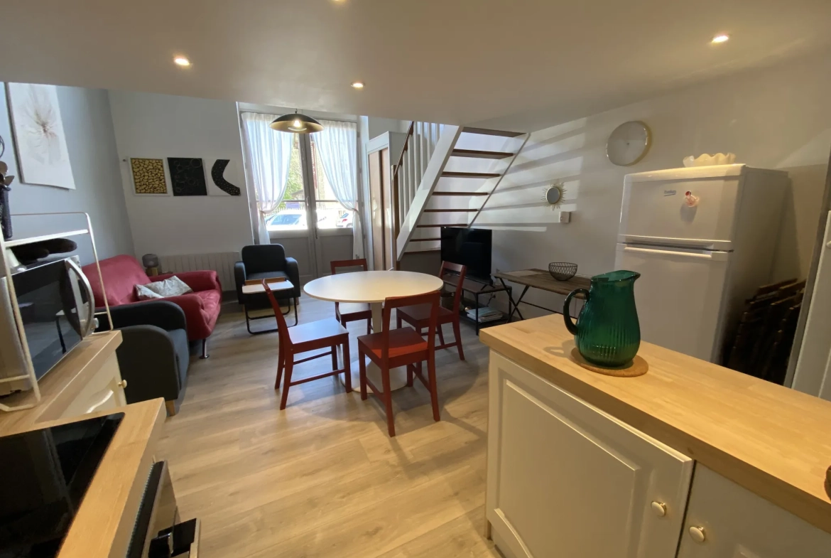 Appartement T2 avec mezzanine, terrasse et cave à Bagnoles de l'Orne 