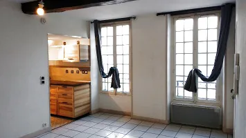 Appartement T2 calme et lumineux à Bayeux centre historique - 42,50 m² 
