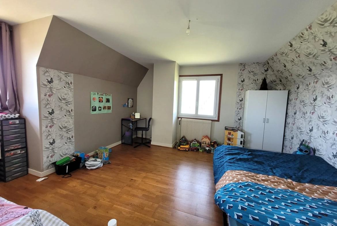 Maison en chaumière de 6 pièces, 126 m², vue vallée, terrain clos à Pont-Audemer 