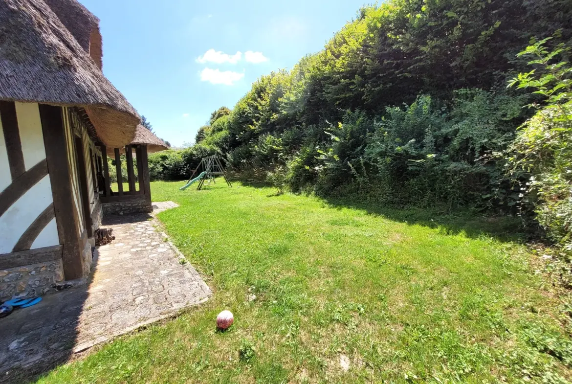 Maison en chaumière de 6 pièces, 126 m², vue vallée, terrain clos à Pont-Audemer 