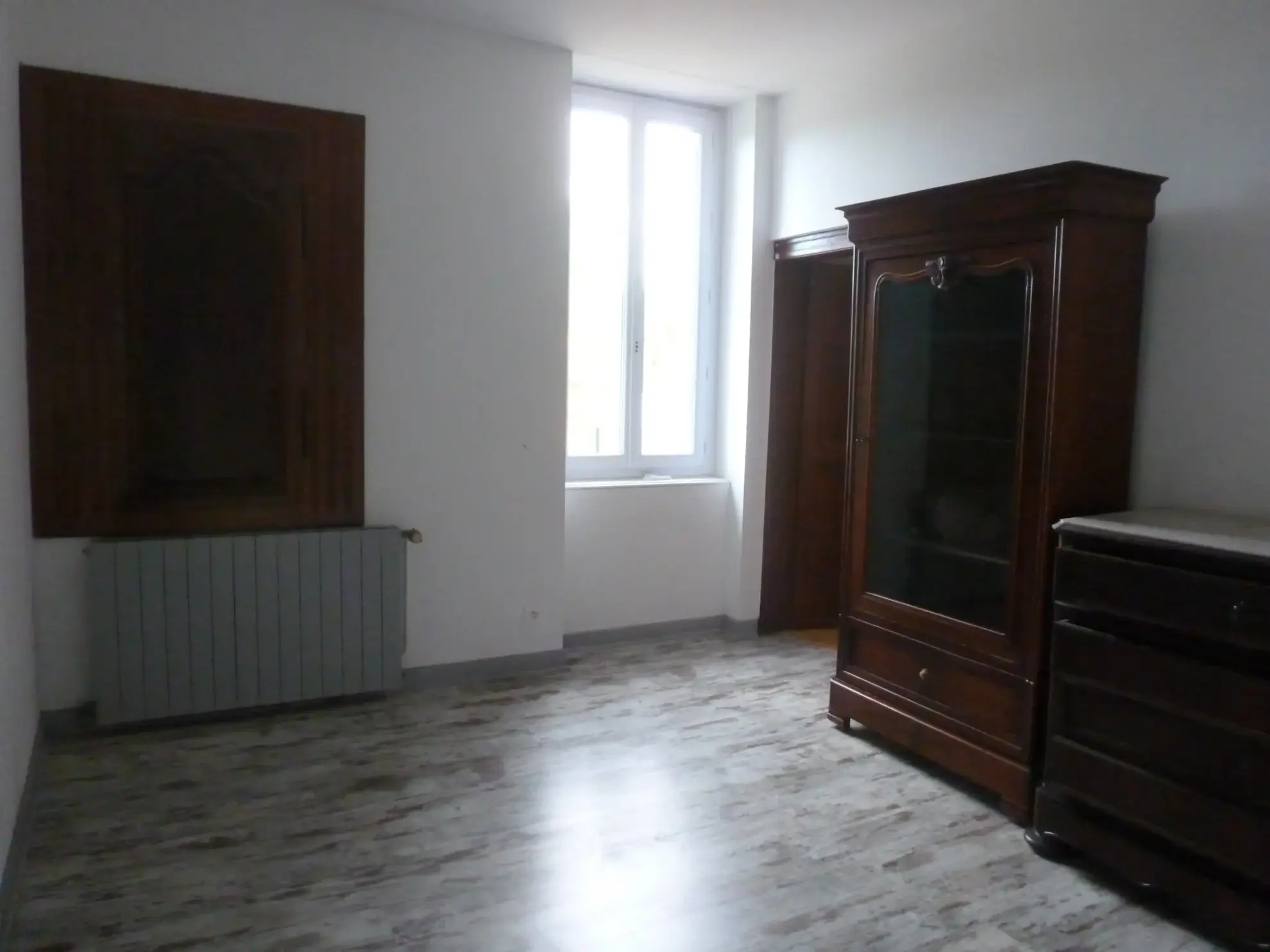 Vente ensemble immobilier à Langon avec maison, appartement, dépendance et vue sur la Garonne 