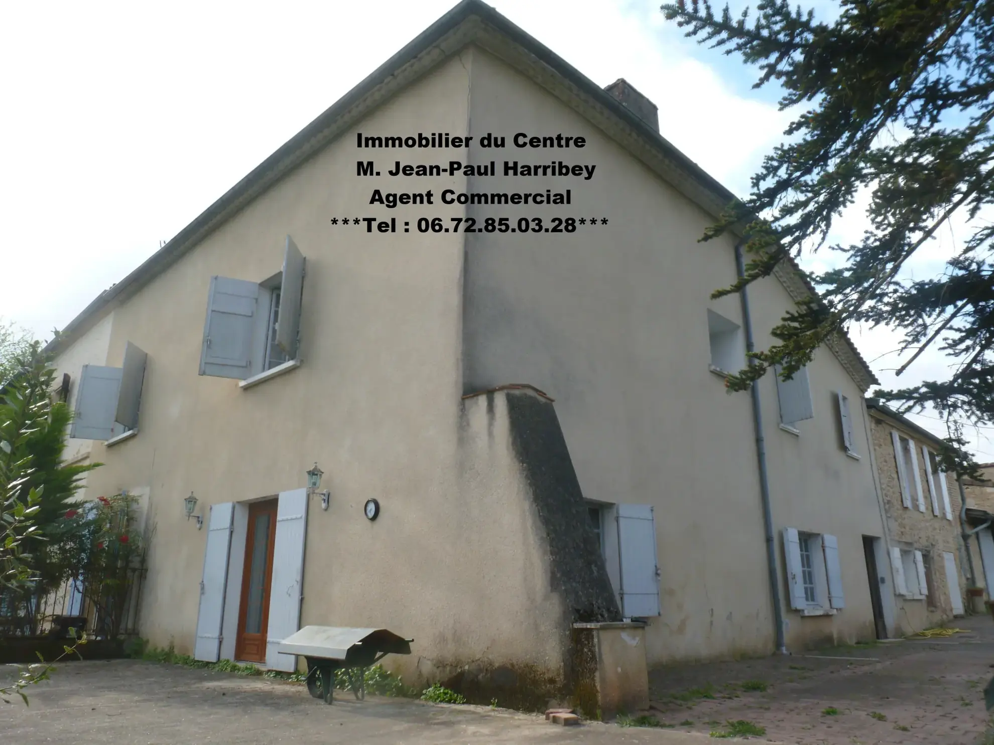 Vente ensemble immobilier à Langon avec maison, appartement, dépendance et vue sur la Garonne 
