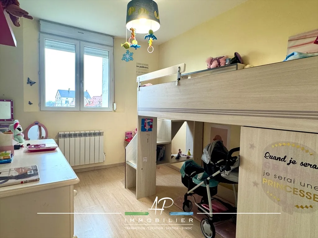 Maison 3 chambres à Viévigne – 100 m² avec jardin et garage 