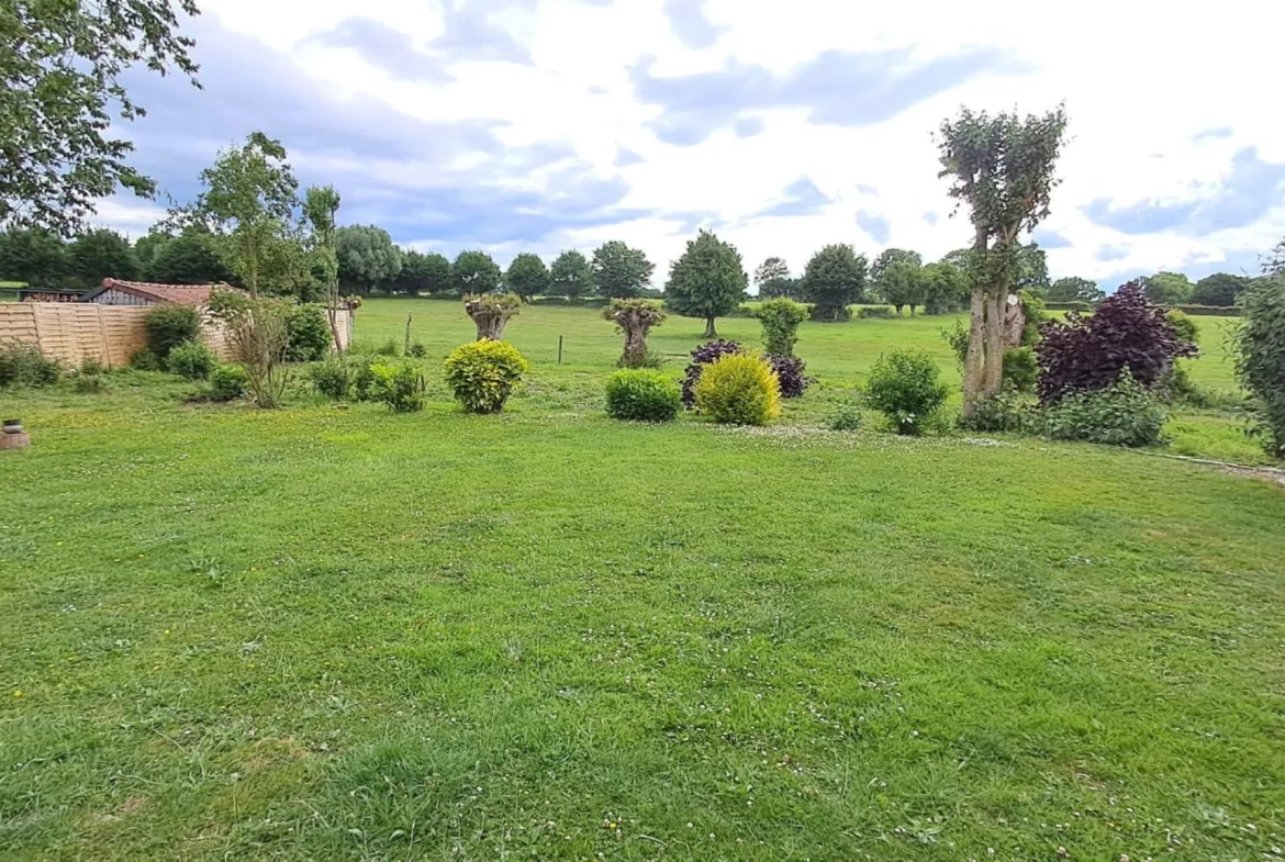 Maison individuelle de plain-pied avec grand terrain à Nouvion-en-Thiérache 