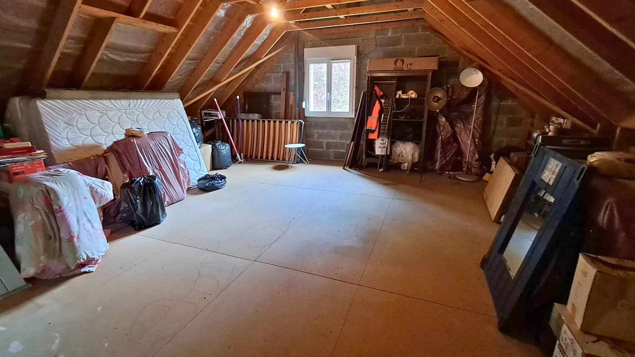 Maison individuelle de plain-pied avec grand terrain à Nouvion-en-Thiérache 