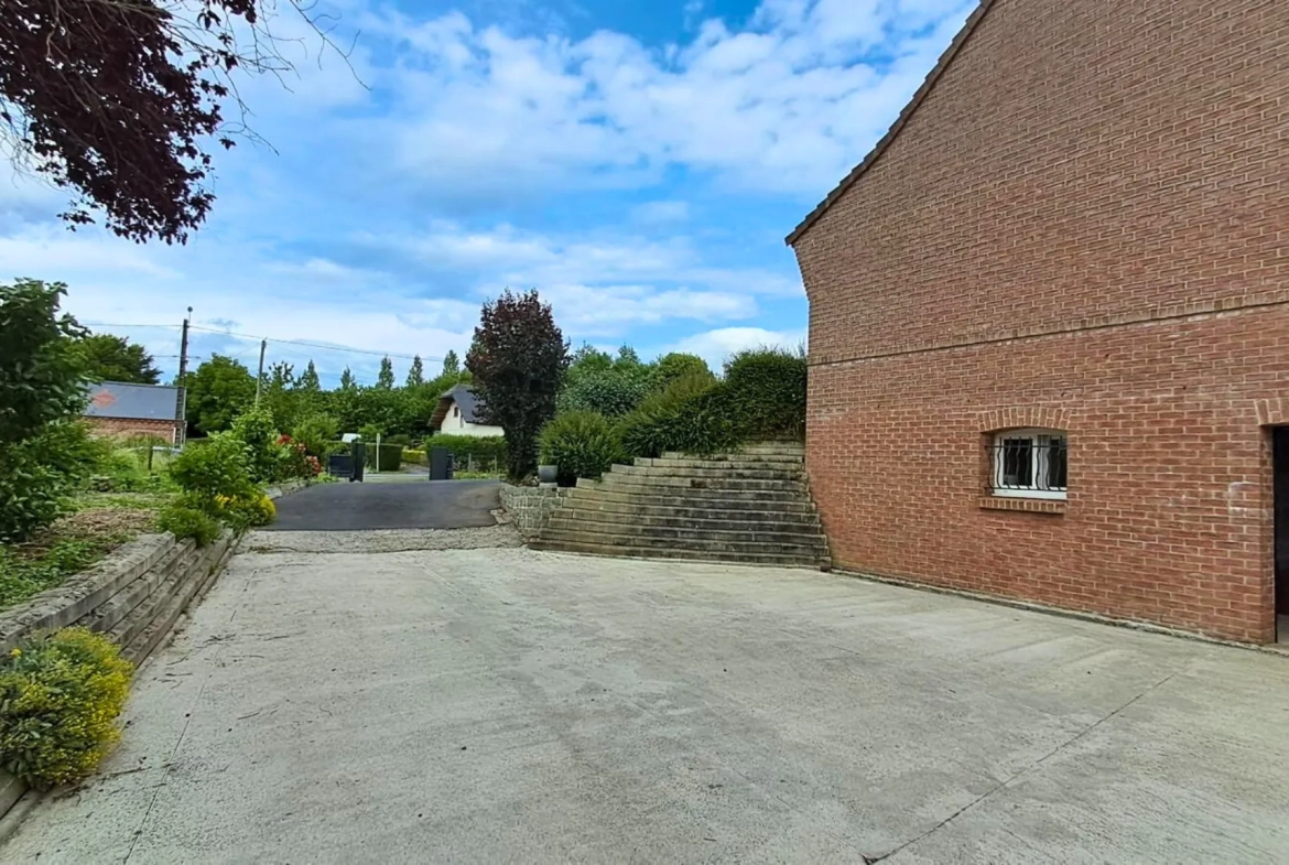 Maison individuelle de plain-pied avec grand terrain à Nouvion-en-Thiérache 