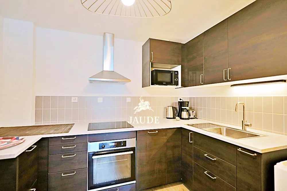 Appartement à vendre à Royat, 60,7 m², proche thermes et parc, faible charges 