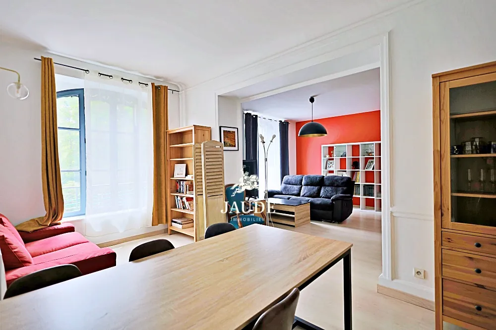 Appartement à vendre à Royat, 60,7 m², proche thermes et parc, faible charges 