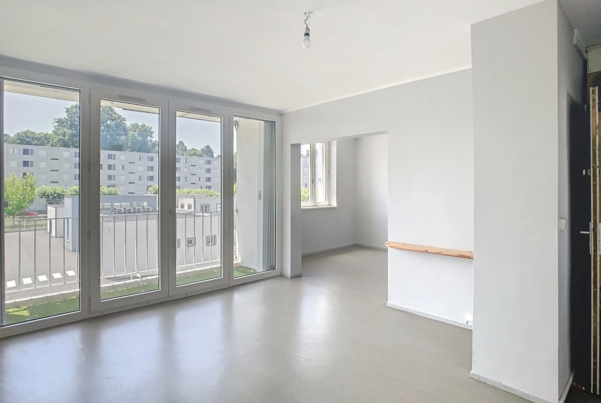 Appartement T3 lumineux avec balcon à Mourenx - Bon état, emplacement privilégié 