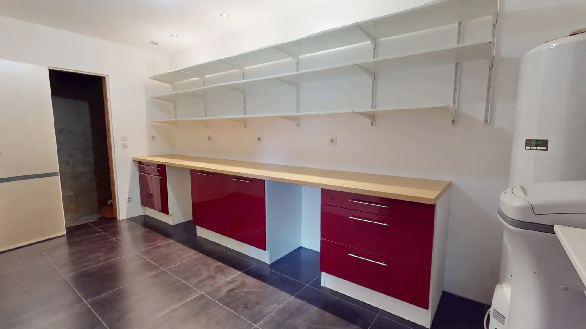 Maison en ossature bois de 130 m² à Evans avec terrasses et garage 