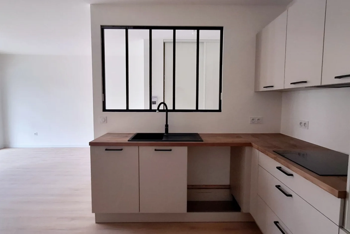 Appartement 3 pièces de 66,20 m² à Hillion avec balcon et parking 