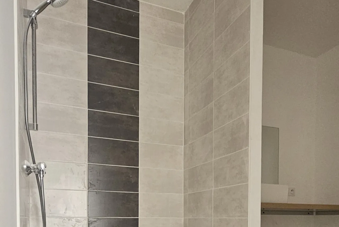 Appartement 3 pièces de 66,20 m² à Hillion avec balcon et parking 