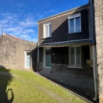 À vendre maison avec logement loué et à rénover à Sainte-Hermine