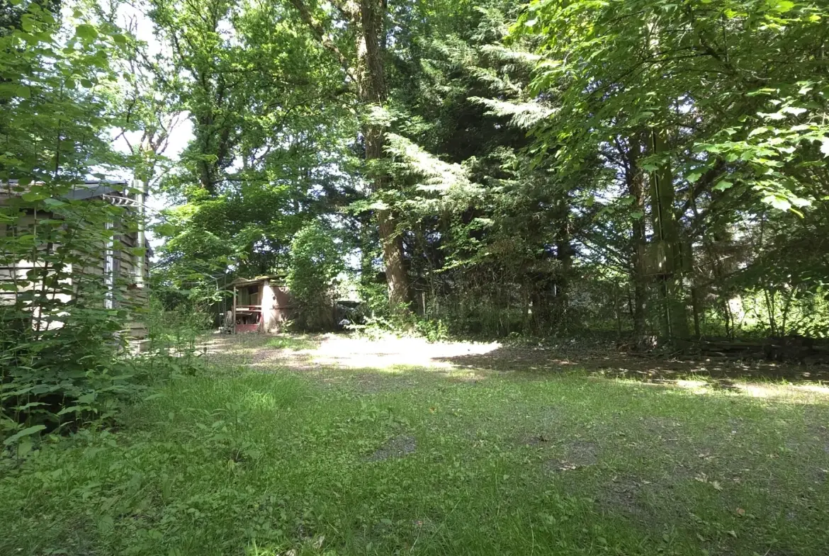 Terrain de loisir avec chalet à Guipry-Messac en bord de Vilaine - Terrain de détente de 1484 m² 