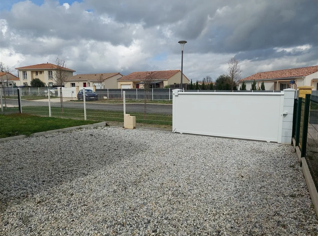 Maison contemporaine 2020 avec 3 chambres, terrasse et garage à Langon 
