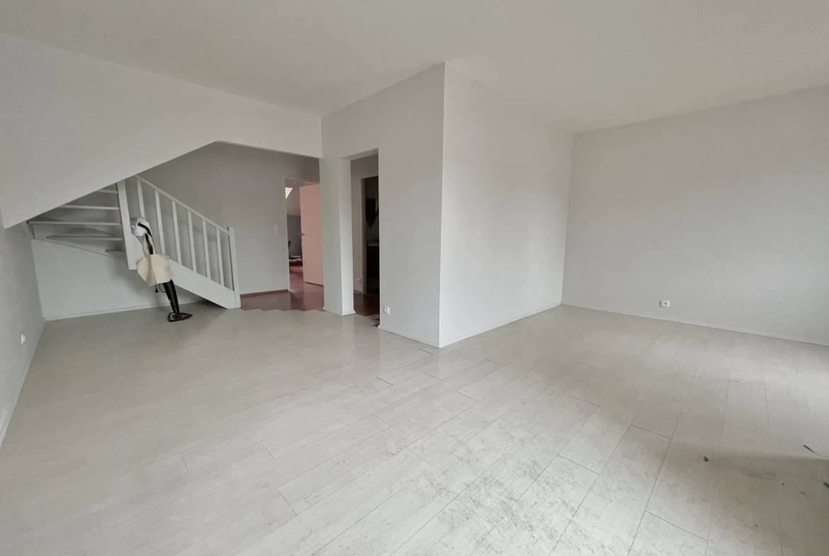 Vente d’un duplex de 92 m² dans le centre de Thionville avec terrasse et stationnement 