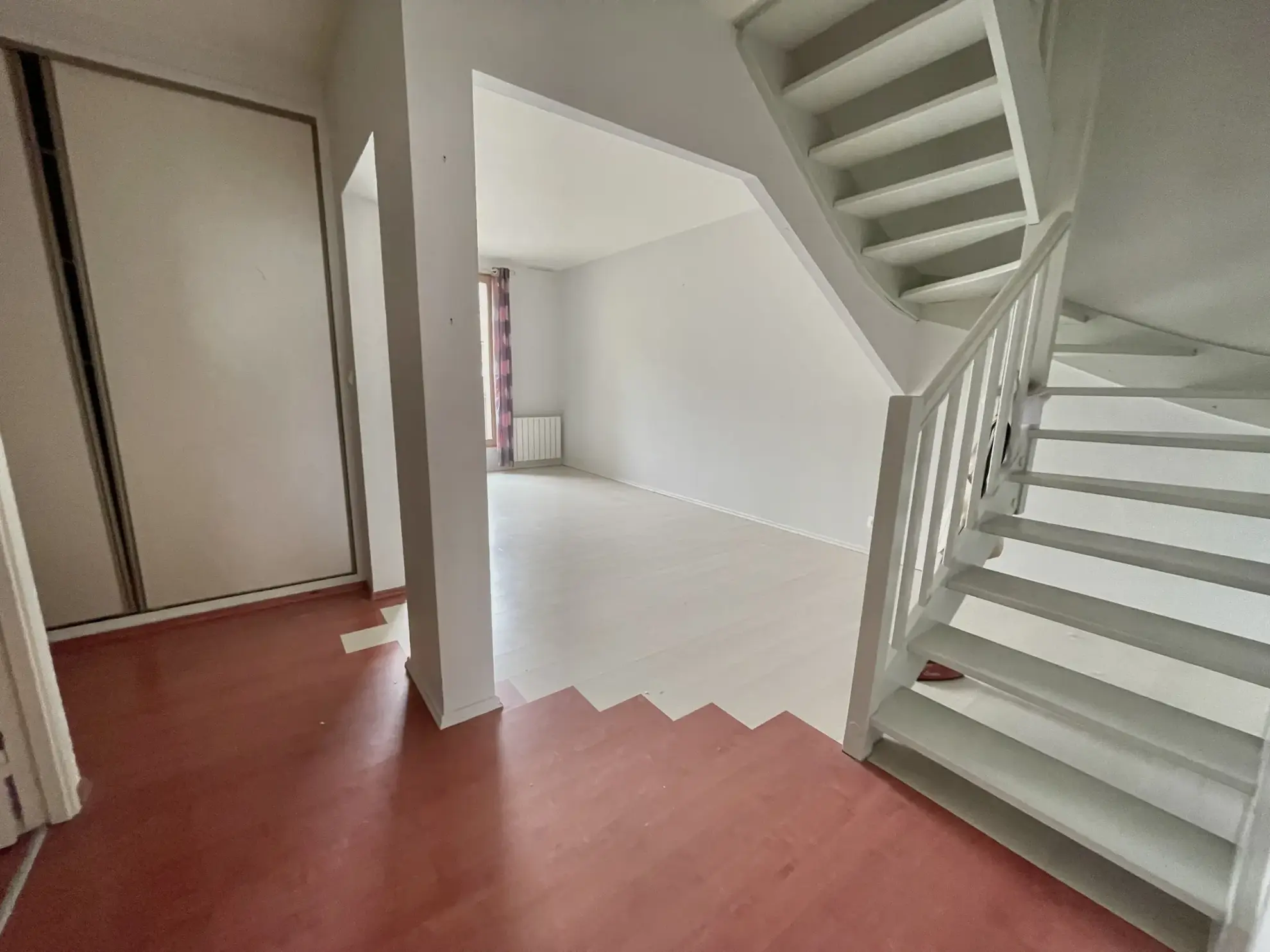 Vente d’un duplex de 92 m² dans le centre de Thionville avec terrasse et stationnement 