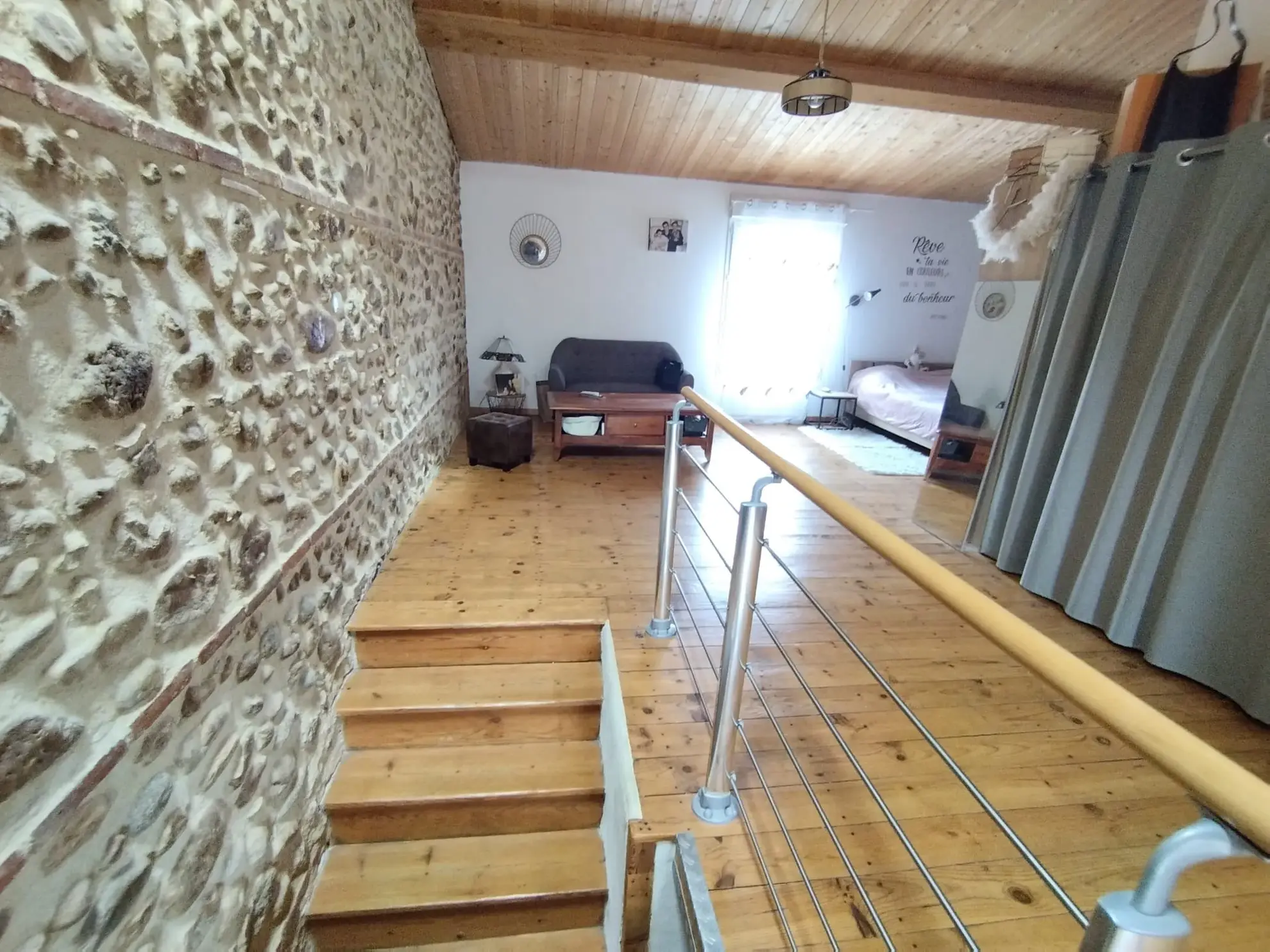 Maison de village rénovée à Cabestany avec garage et grande suite parentale 