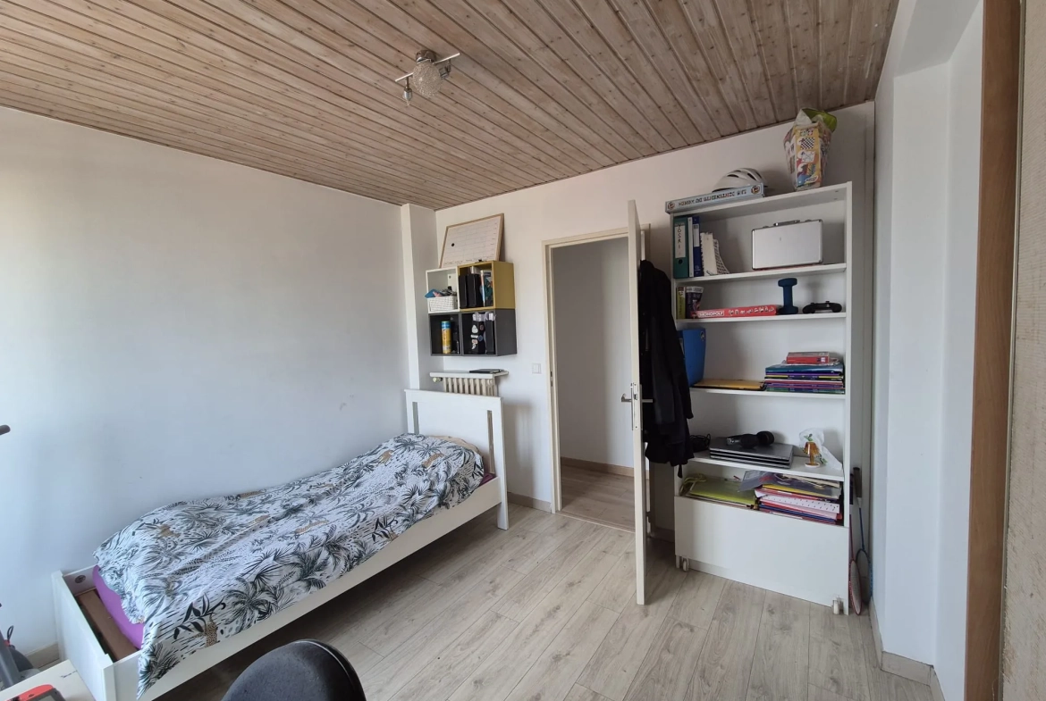 Appartement 4 pièces lumineux avec vue panoramique à Saint-Louis 