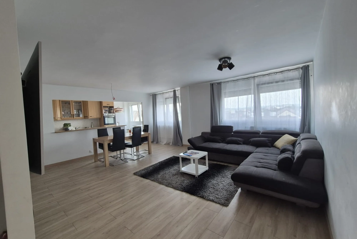 Appartement 4 pièces lumineux avec vue panoramique à Saint-Louis 
