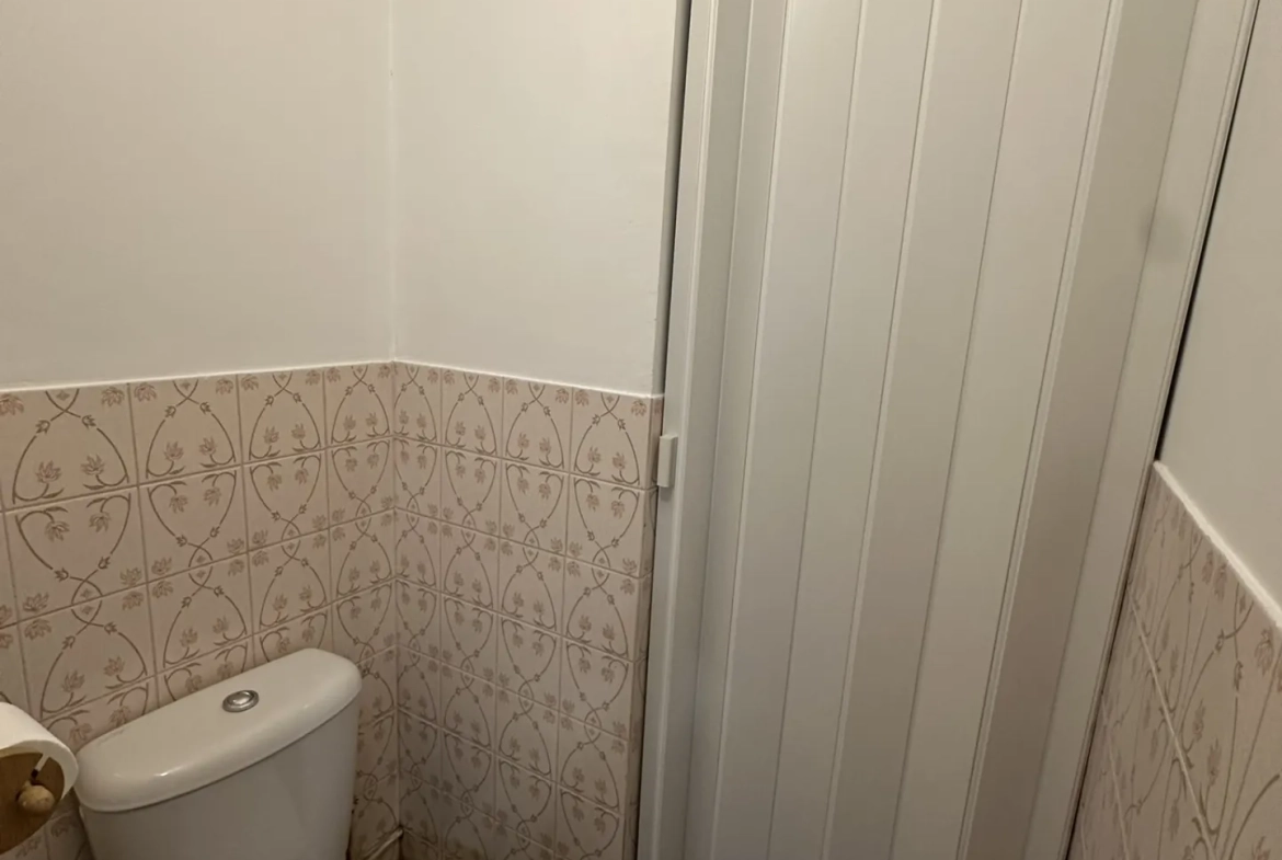 Appartement T3 à Rénover avec Balcon et Garage à Saint-Étienne – Idéal Premier Achat 