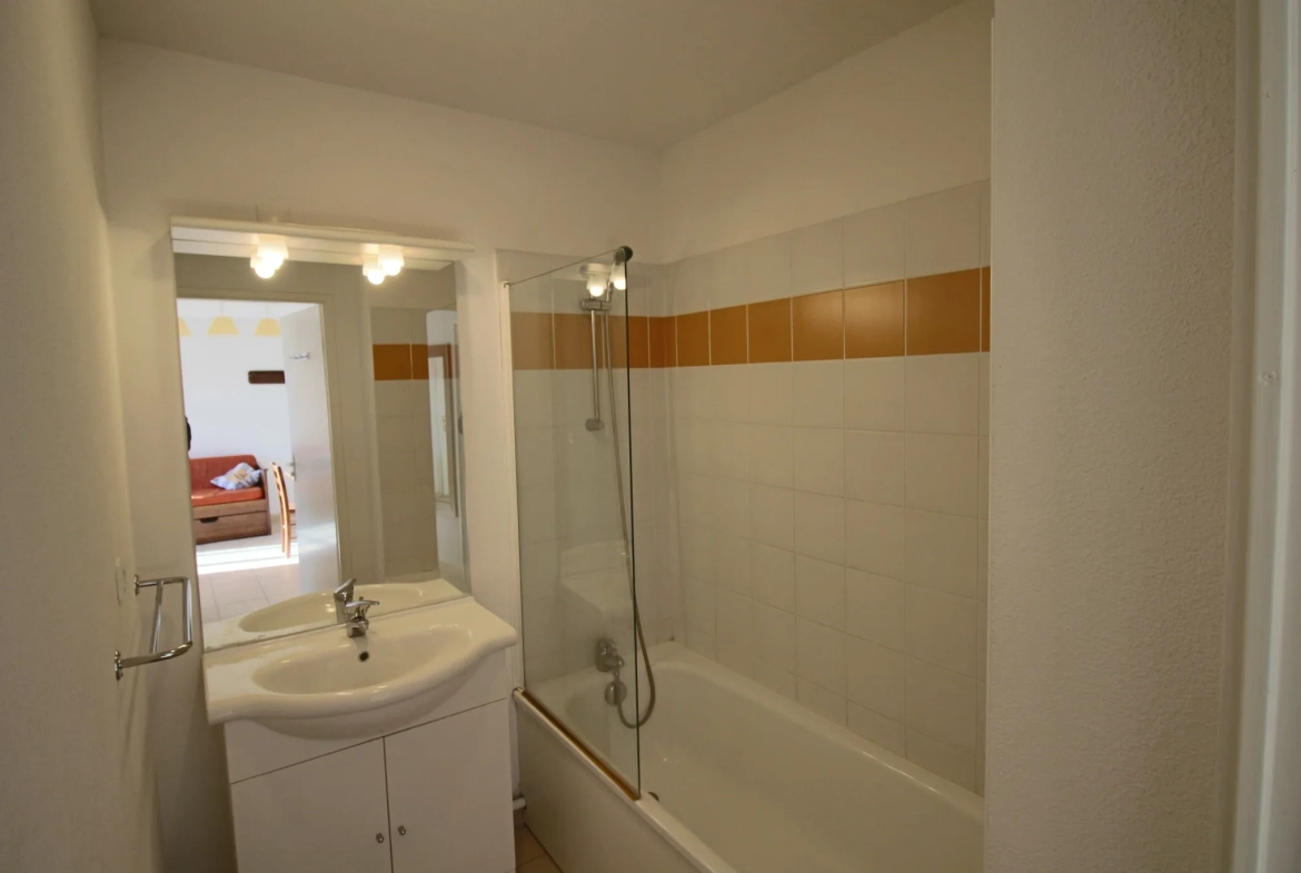 Appartement de 42 m² avec terrasse et piscine à Prayssac 