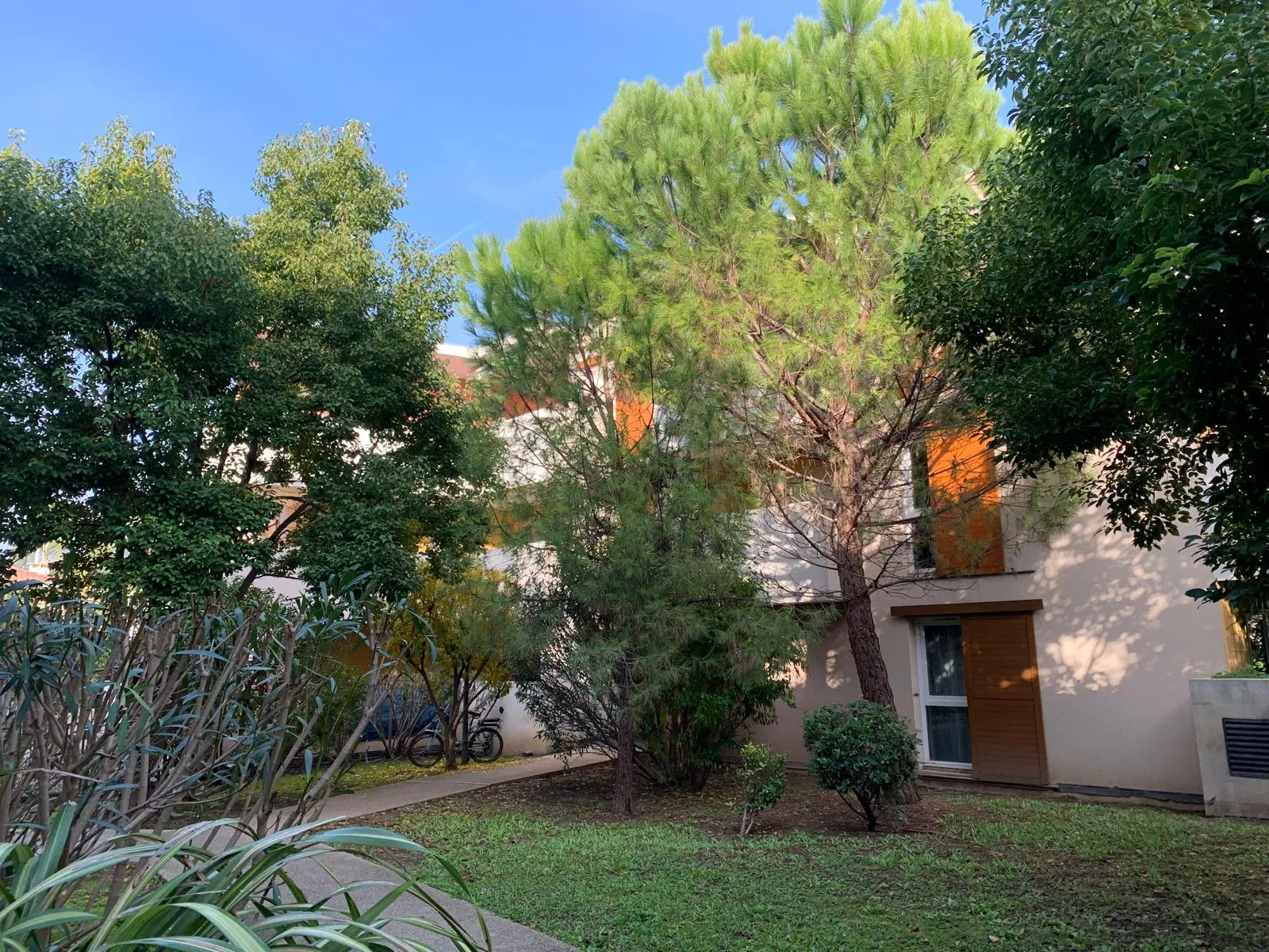 Appartement 3 pièces à vendre à Montpellier Hôpitaux-Facs avec terrasse et parking 