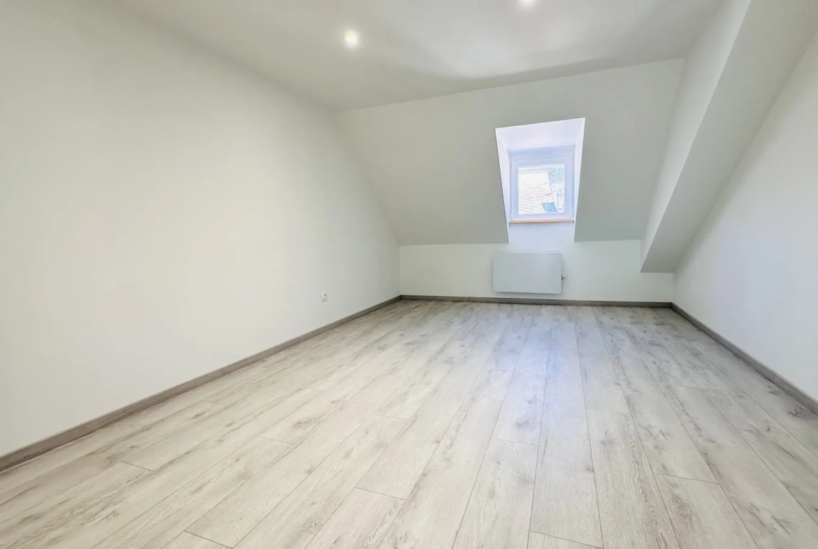 Appartement duplex 75 m2 à Phalsbourg avec 2 chambres en centre-ville 
