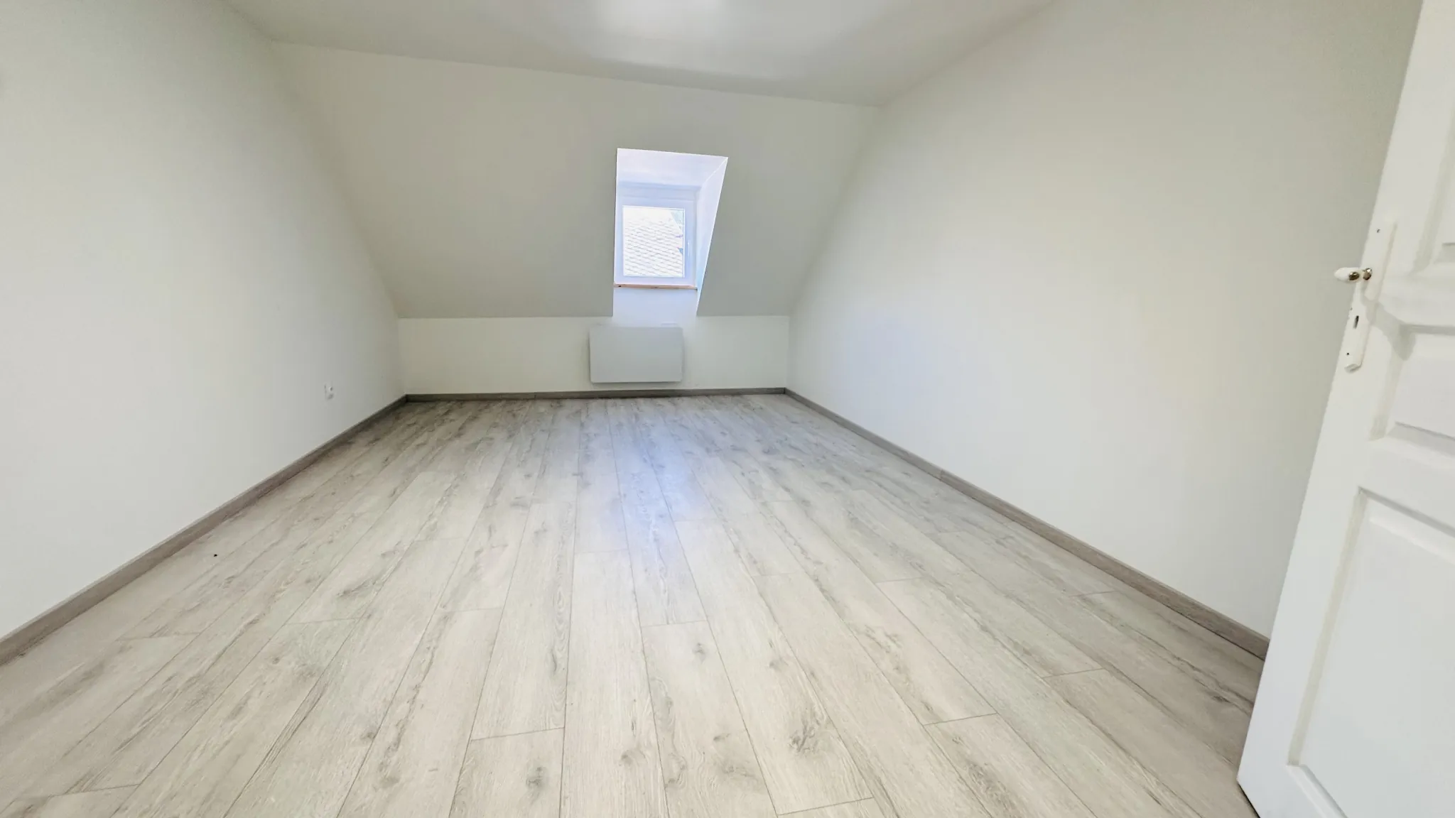Appartement duplex 75 m2 à Phalsbourg avec 2 chambres en centre-ville 