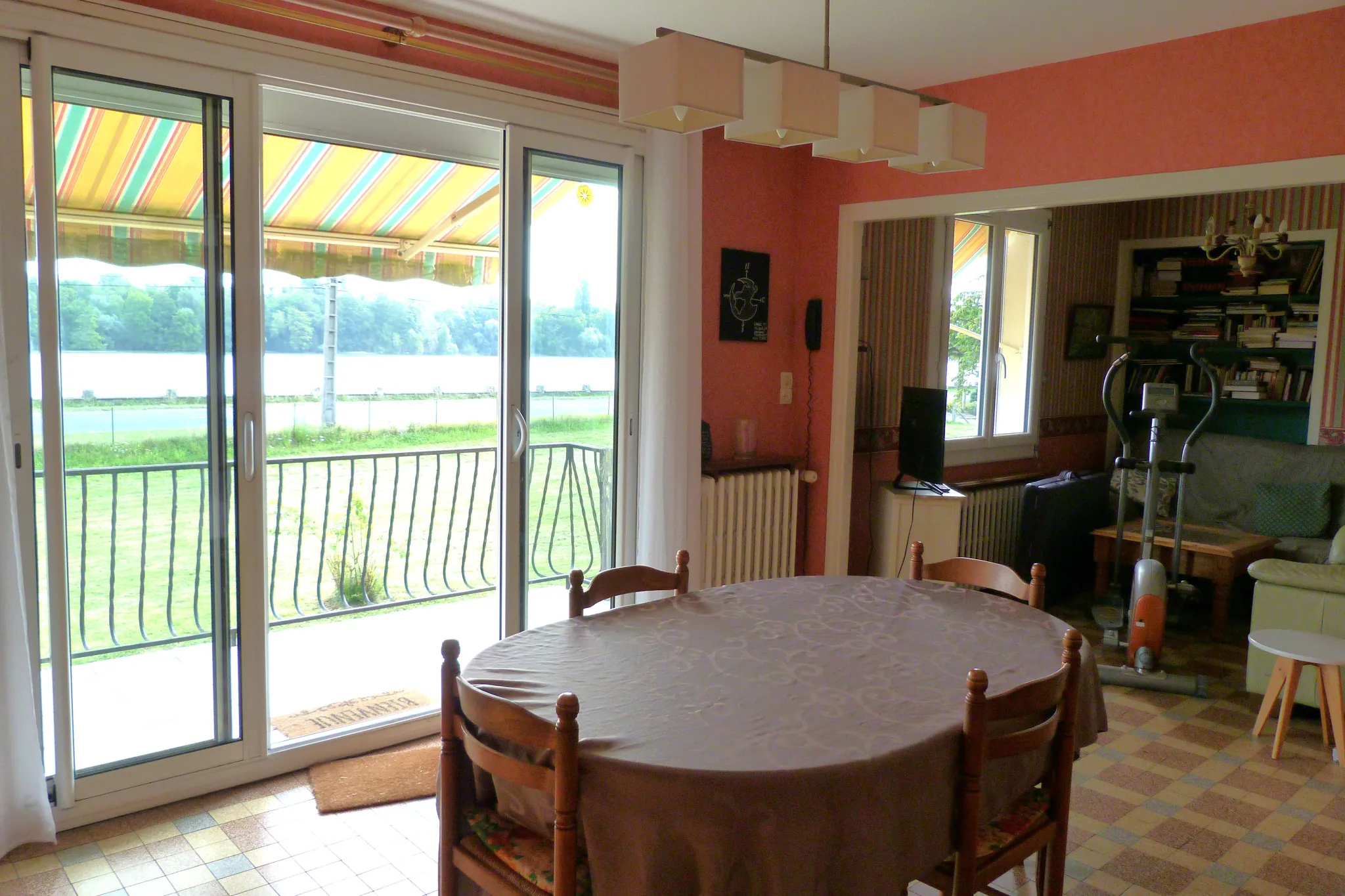 Maison indépendante avec vue sur Seine à Duclair – 64 m², terrain de 2370 m² 