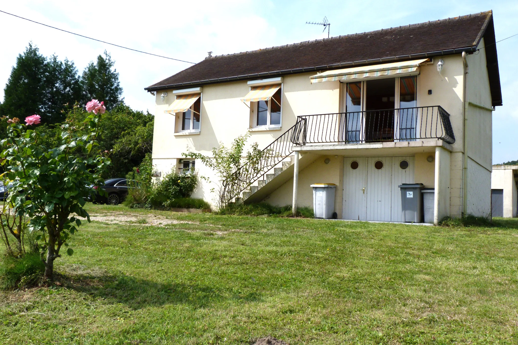 Maison indépendante avec vue sur Seine à Duclair – 64 m², terrain de 2370 m² 