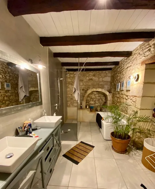 Charmante maison avec vue sur la Dordogne à Castillon la Bataille 