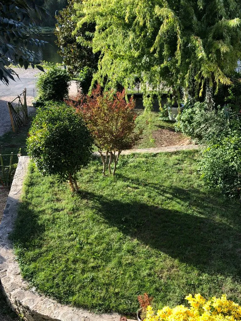 Charmante maison avec vue sur la Dordogne à Castillon la Bataille 