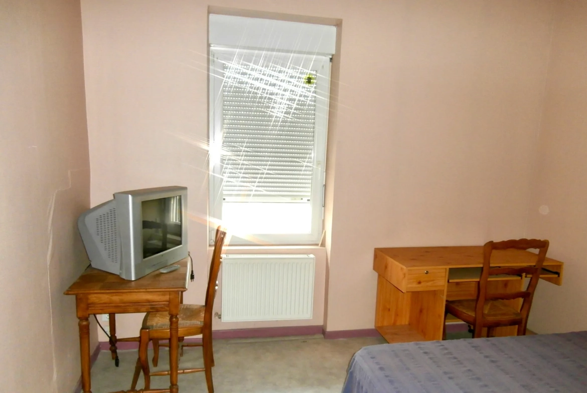 Immeuble à vendre à Cusset, idéal pour investissement locatif dans une localisation privilégiée 