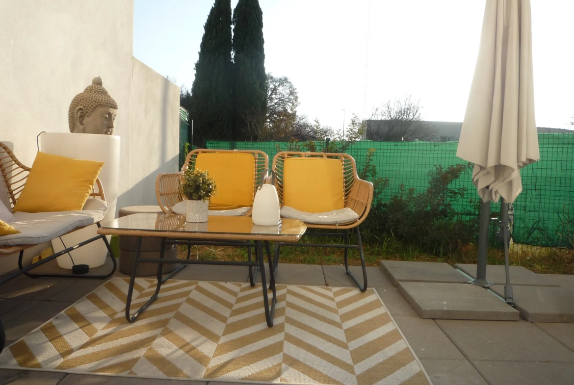 Maison 4 pièces à vendre à Montpellier Village avec jardin et parking privé 