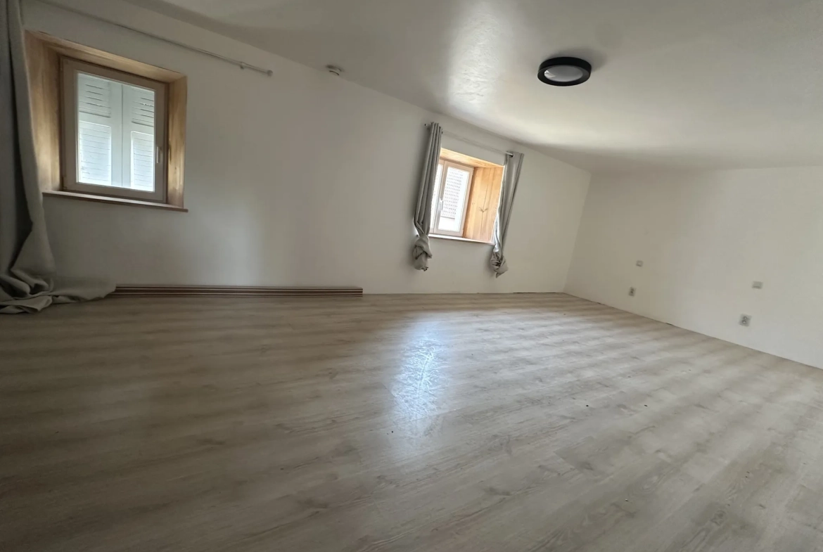 Maison F4 à Diedendorf avec jardin et garage - 106 m² 