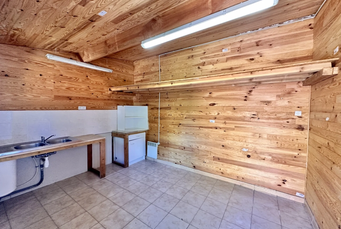 Maison de plain-pied à Bergerac avec studio indépendant et jardin clos 