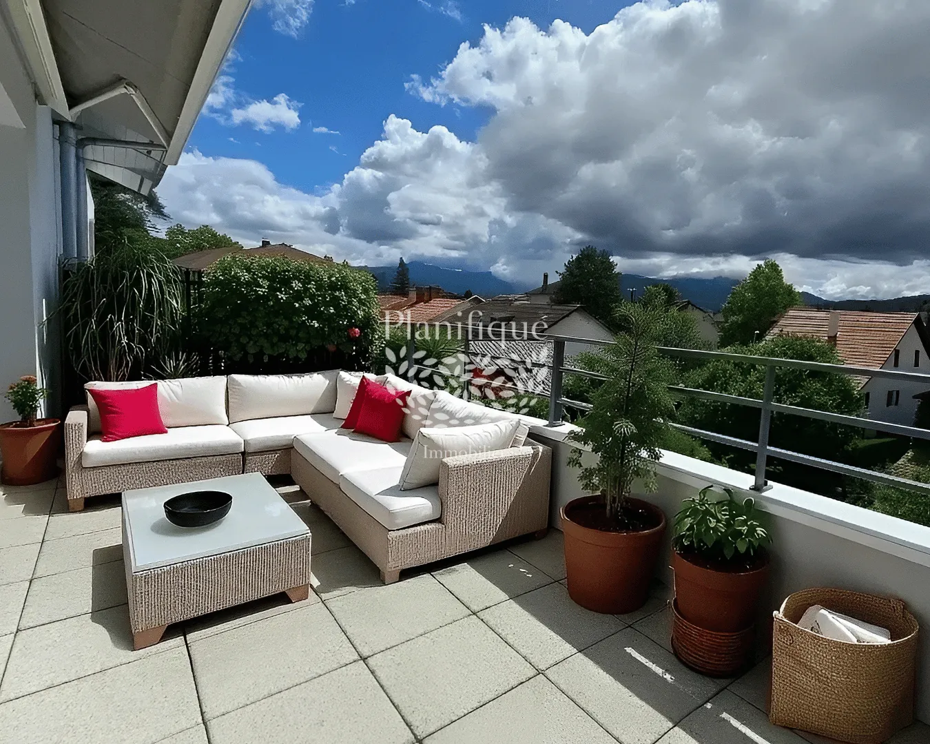 Appartement T2 lumineux avec terrasse à Reignier-Ésery près de Genève 