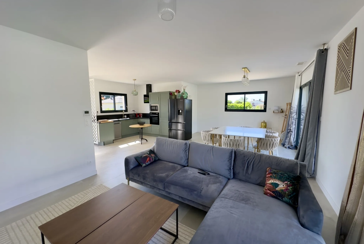 Maison neuve de plain-pied avec piscine à Creysse - 105 m² 