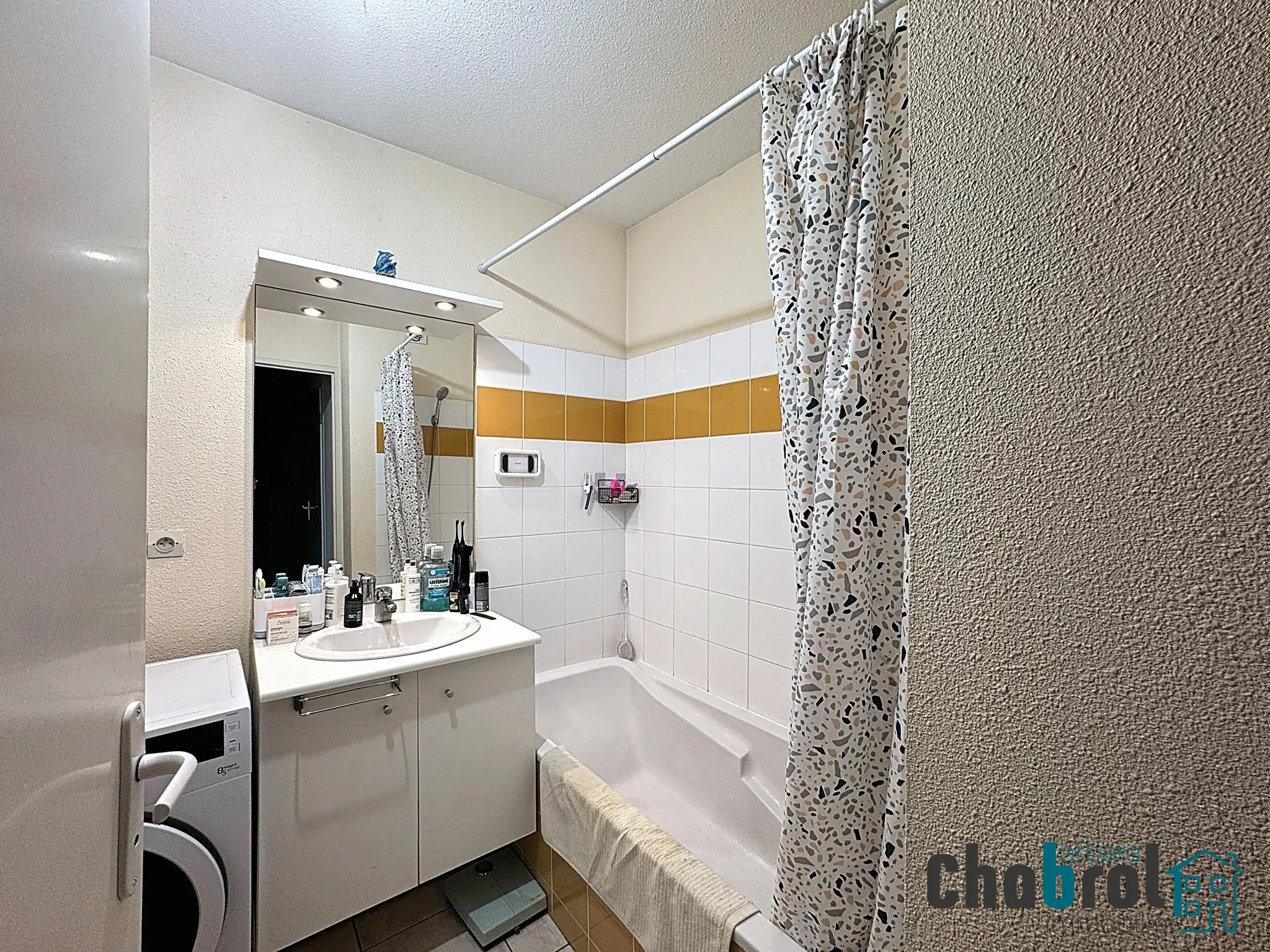 Appartement T2 loué à Fronton avec parking et balcon – Investissement idéal 